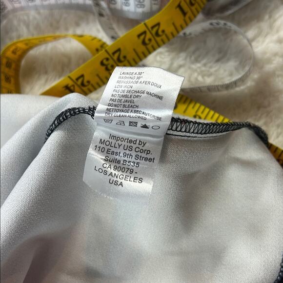 Molly Bracken horse and peasant folk novelty print shift dress, size small - Picture 9 of 9